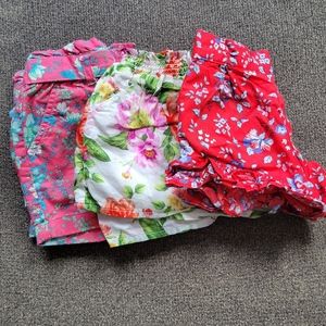 Like New. Janie and Jack Bundle of 3 Floral Print Shorts
